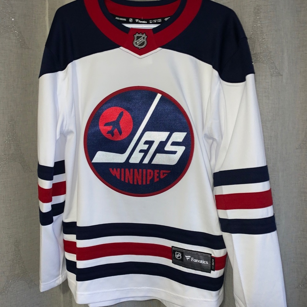 XS Winnipeg Jets Jersey